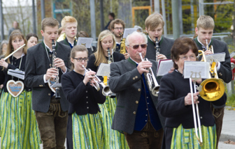Puchheimer Volksfest AUFTAKT lädt zum Festzug ein