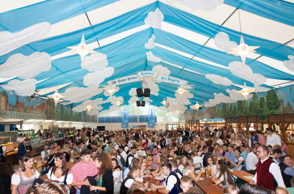 Erlebnisreiche Tage unter dem „Himmel der Bayern“